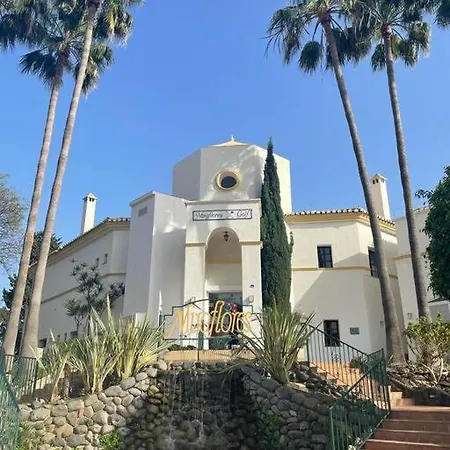 Riviera Del Sol